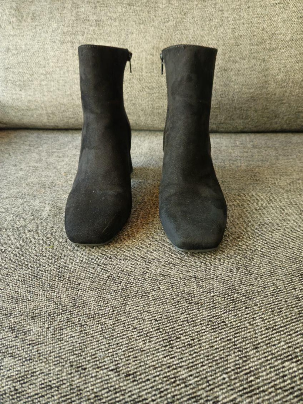 Old navy Faux suede block heel black bootie. Worn once